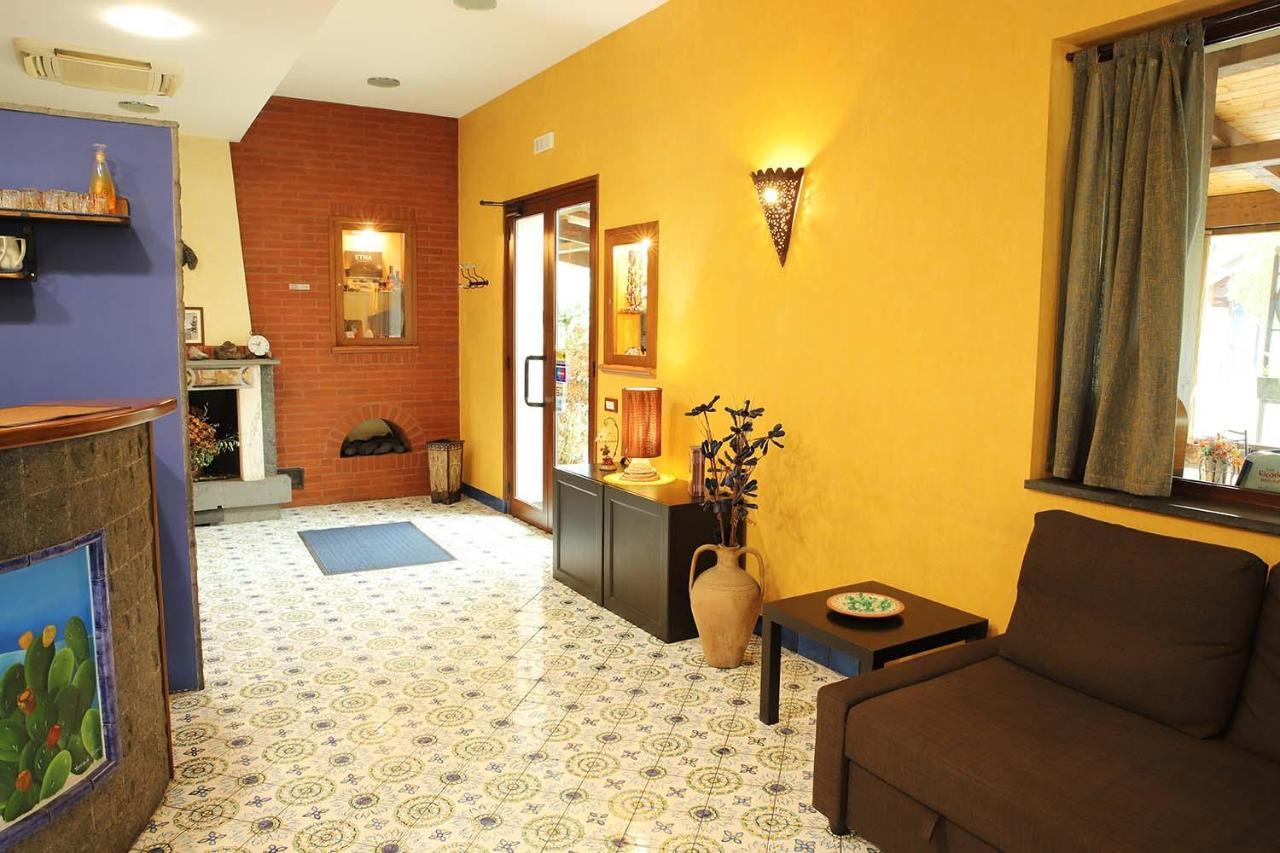 Hotel Alle Pendici Nicolosi Buitenkant foto